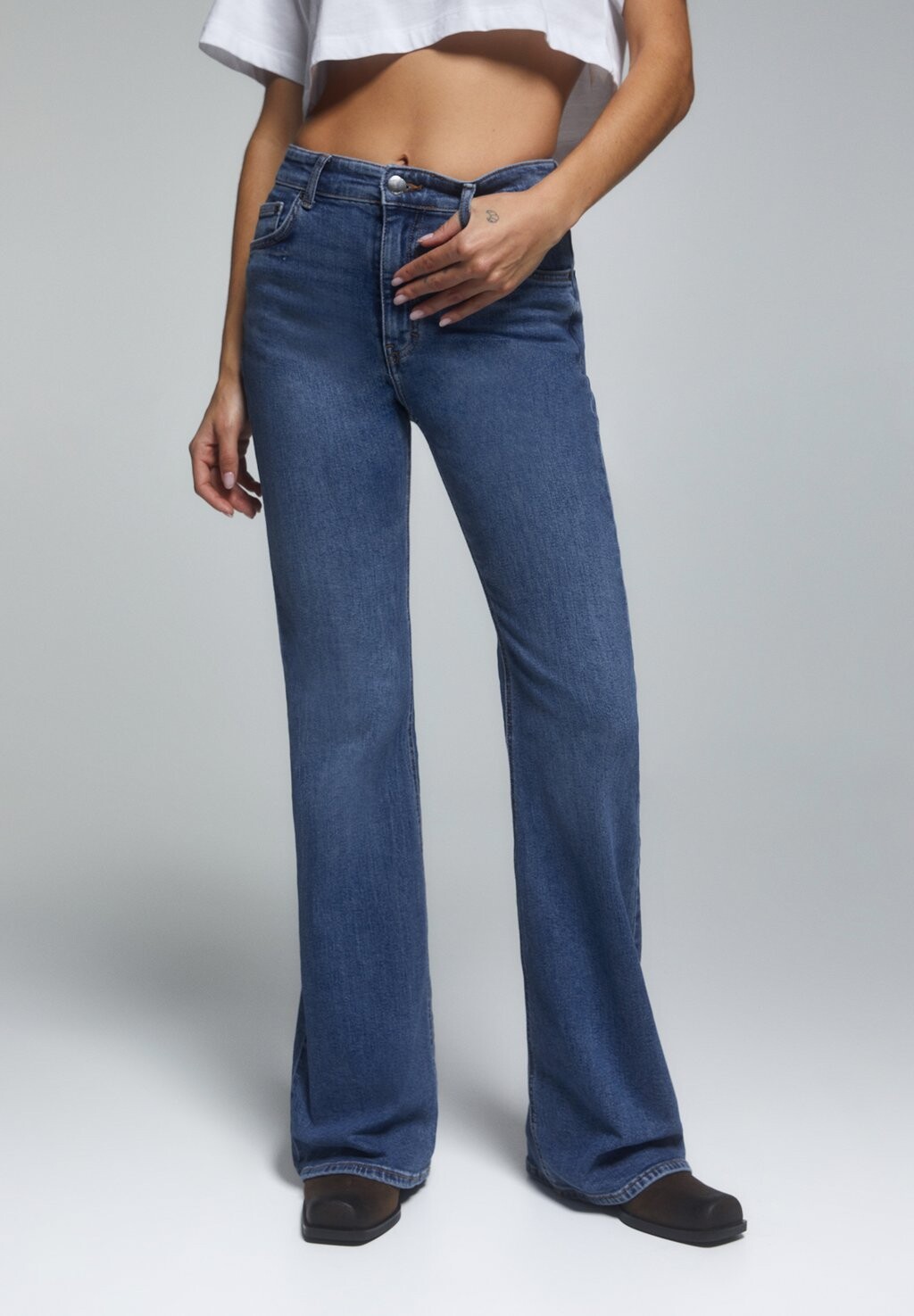 

Джинсы-клеш PULL&BEAR, цвет blue denim