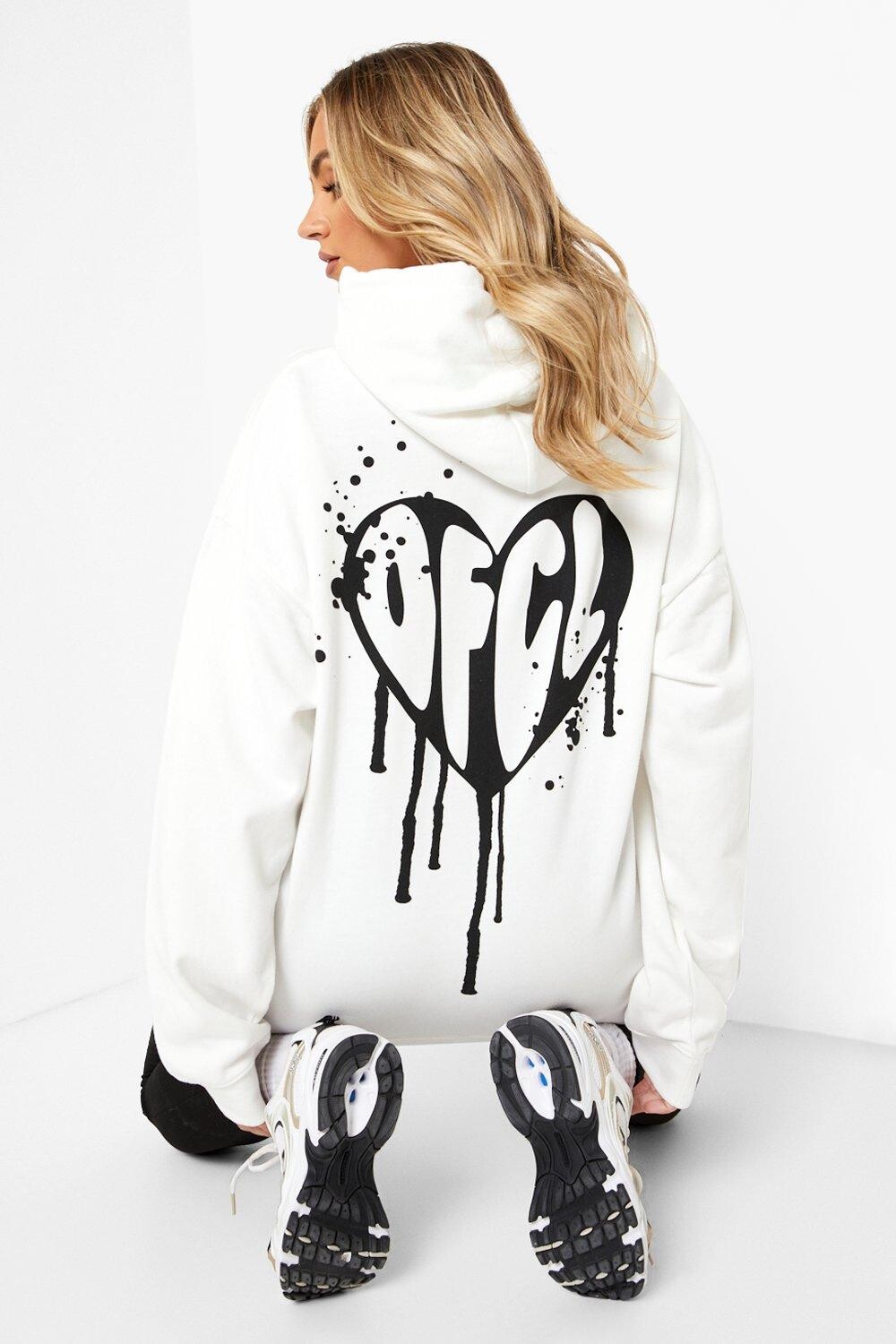 

Худи оверсайз grafitti drip heart Boohoo, экру