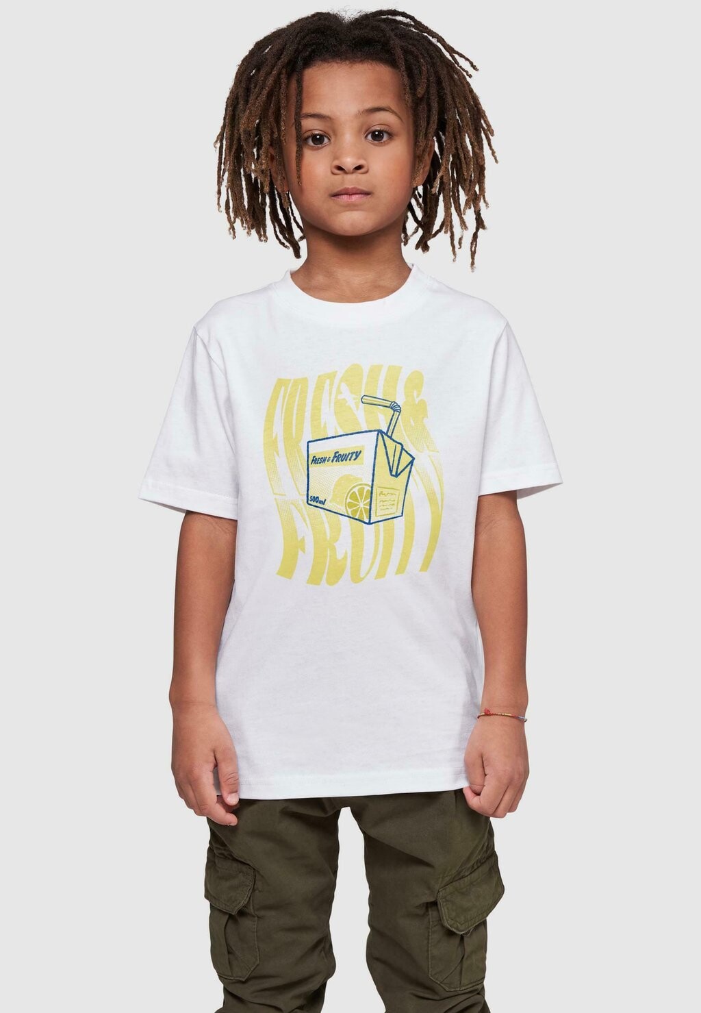 

Футболка с принтом FRESH AND FRUITY Mister Tee, цвет white