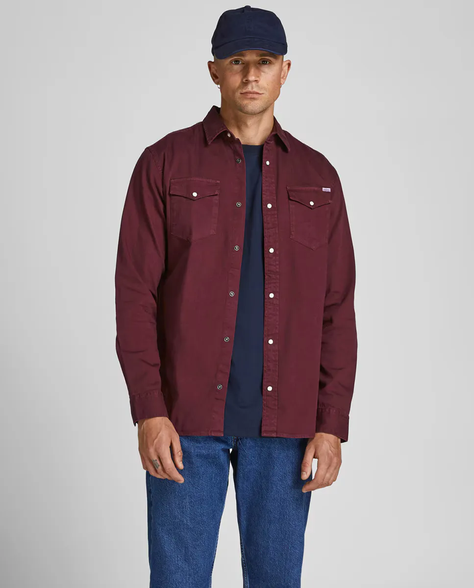 

Однотонная узкая мужская джинсовая рубашка Jack & Jones, красный