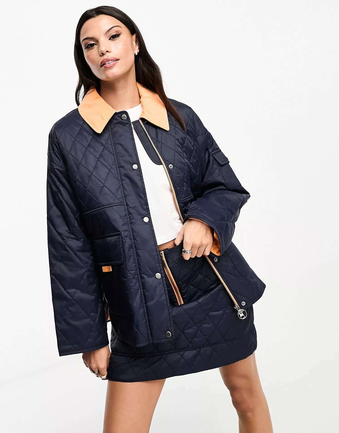

Эксклюзивная темно-синяя стеганая куртка Barbour x ASOS, Синий