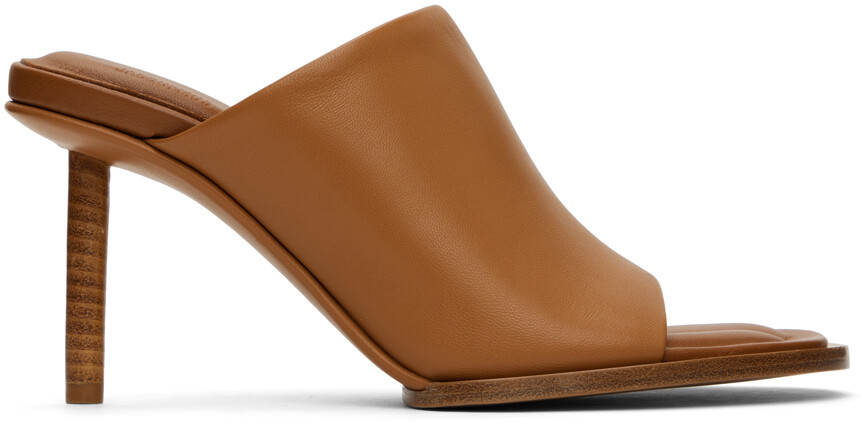 

Босоножки на каблуке Tan Les mules rond carre Jacquemus