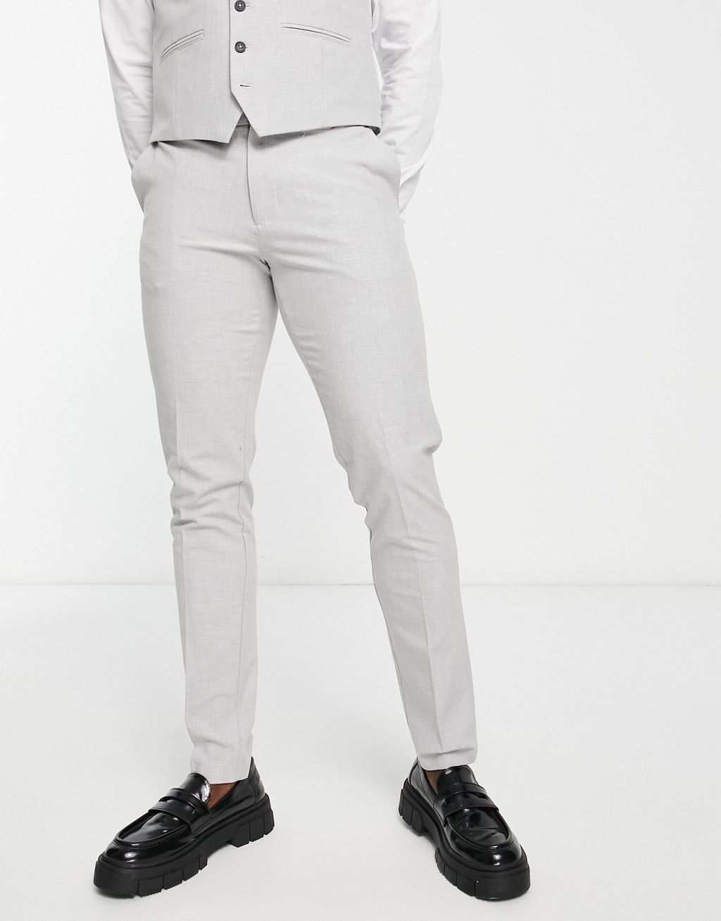 Светло-серые брюки-скинни New Look в клетку темно серые брюки скинни new look