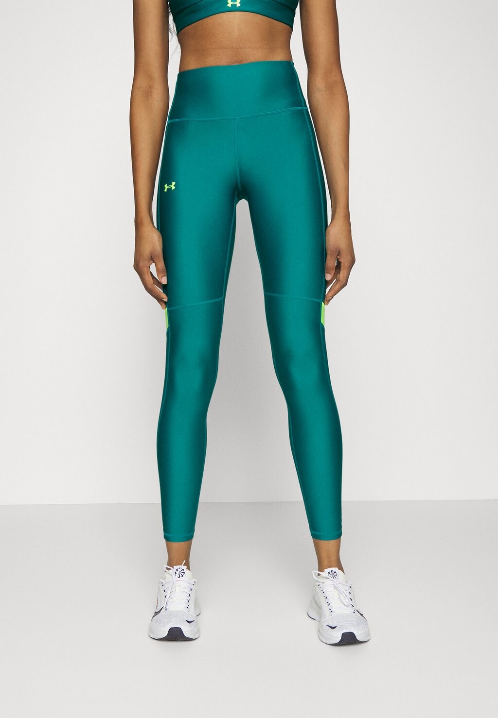 

Тайтсы Under Armour, Зеленый