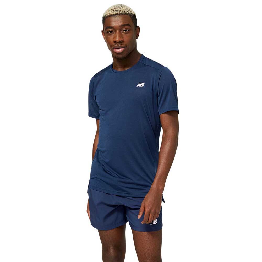

Футболка New Balance Accelerate, синий