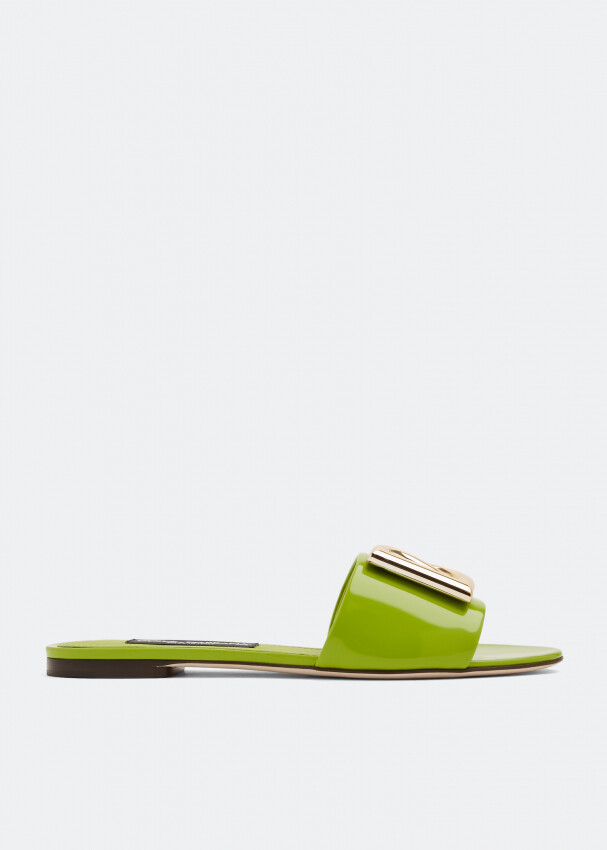 

Сандалии Dolce&Gabbana DG Logo Flat, зеленый