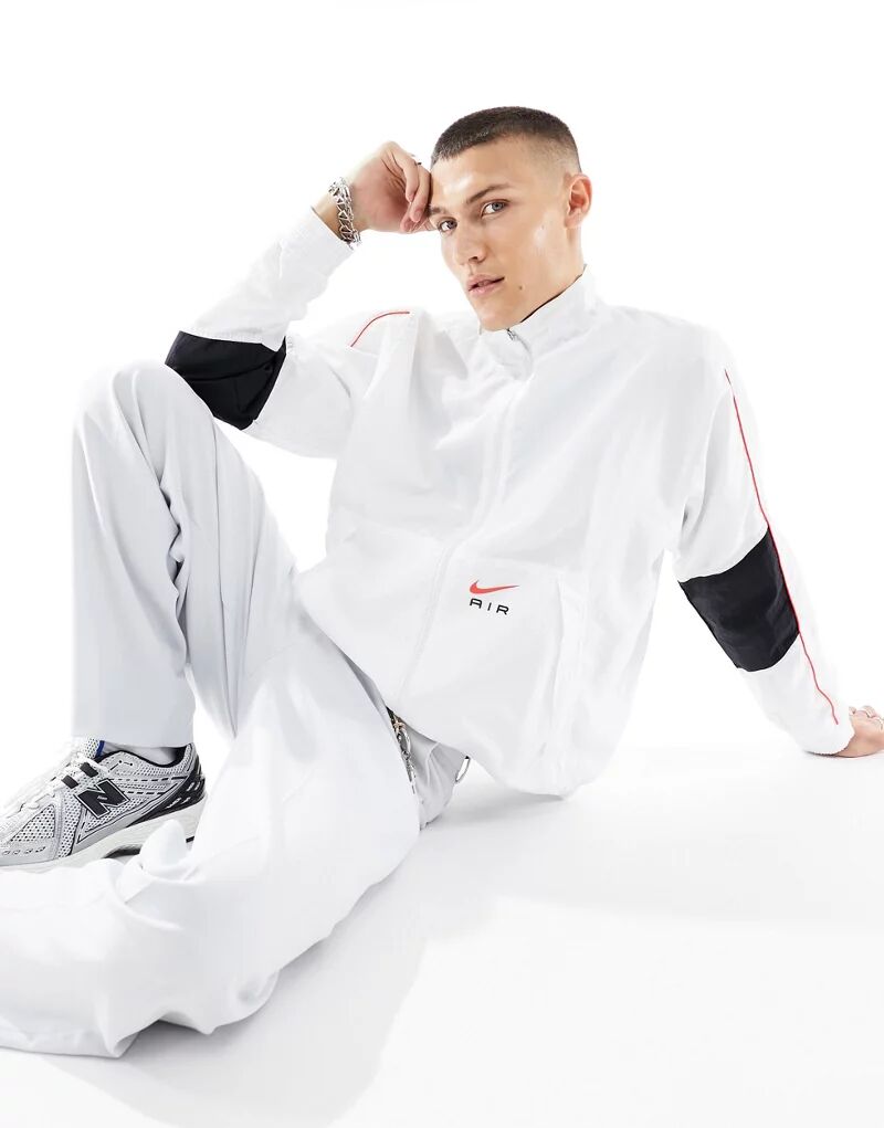 Белая тканая спортивная Куртка Nike Swoosh Air