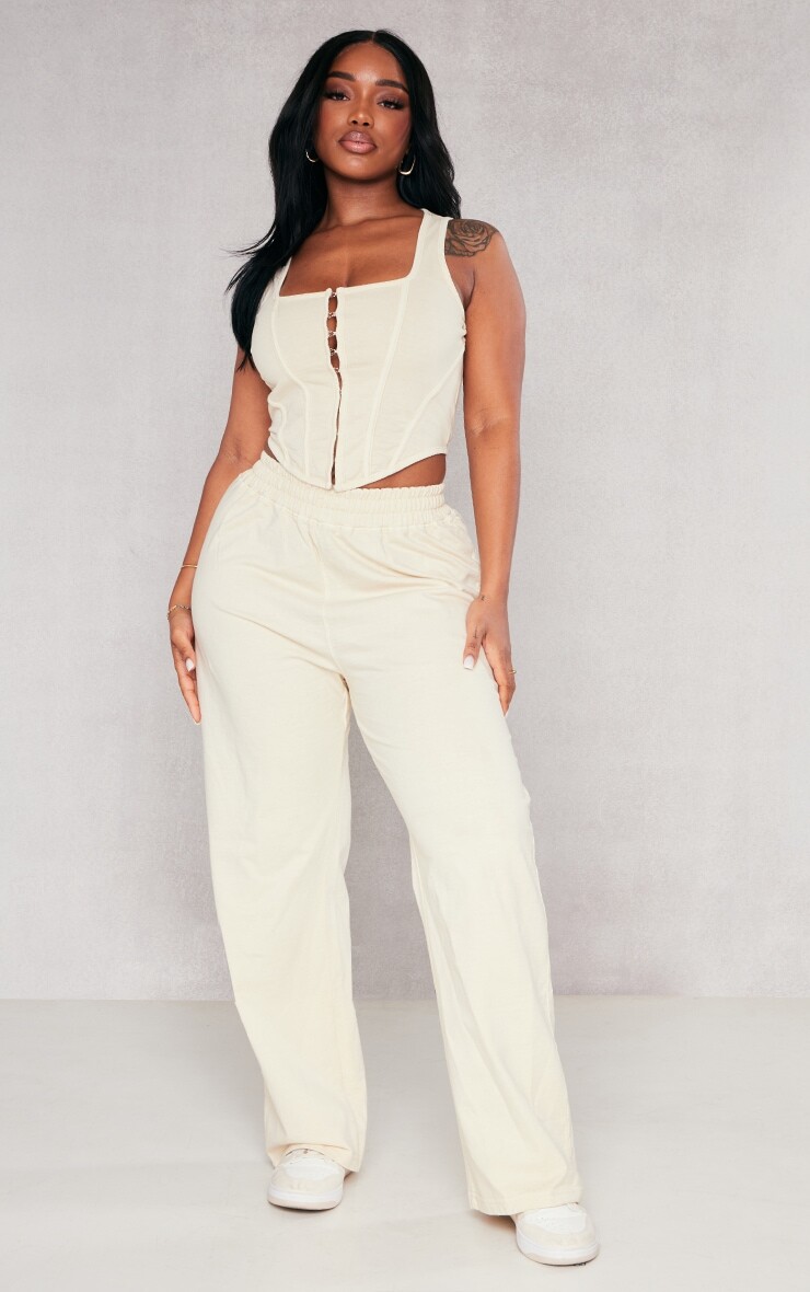 

PrettyLittleThing Широкие джоггеры с высокой талией Shape Stone