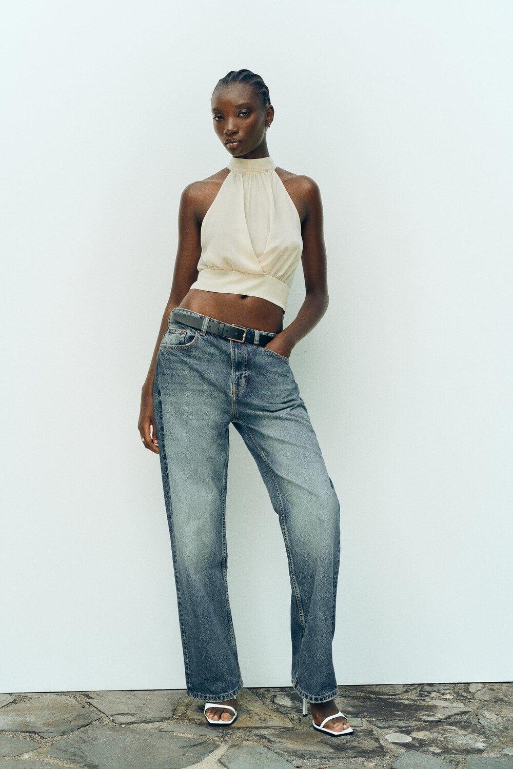 

Атласный топ с бантом Zara, экрю