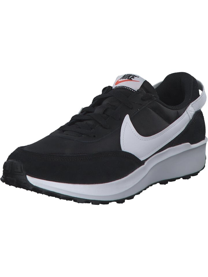 

Кроссовки на шнуровке Nike, цвет black/white/orange/clear
