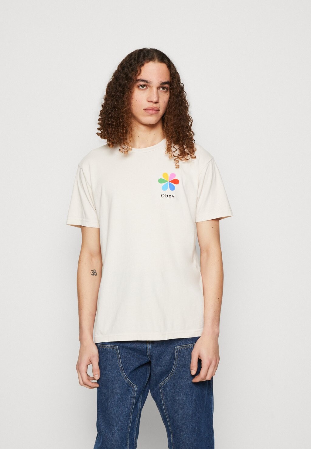 

Футболка с принтом Obey Clothing, Коричневый