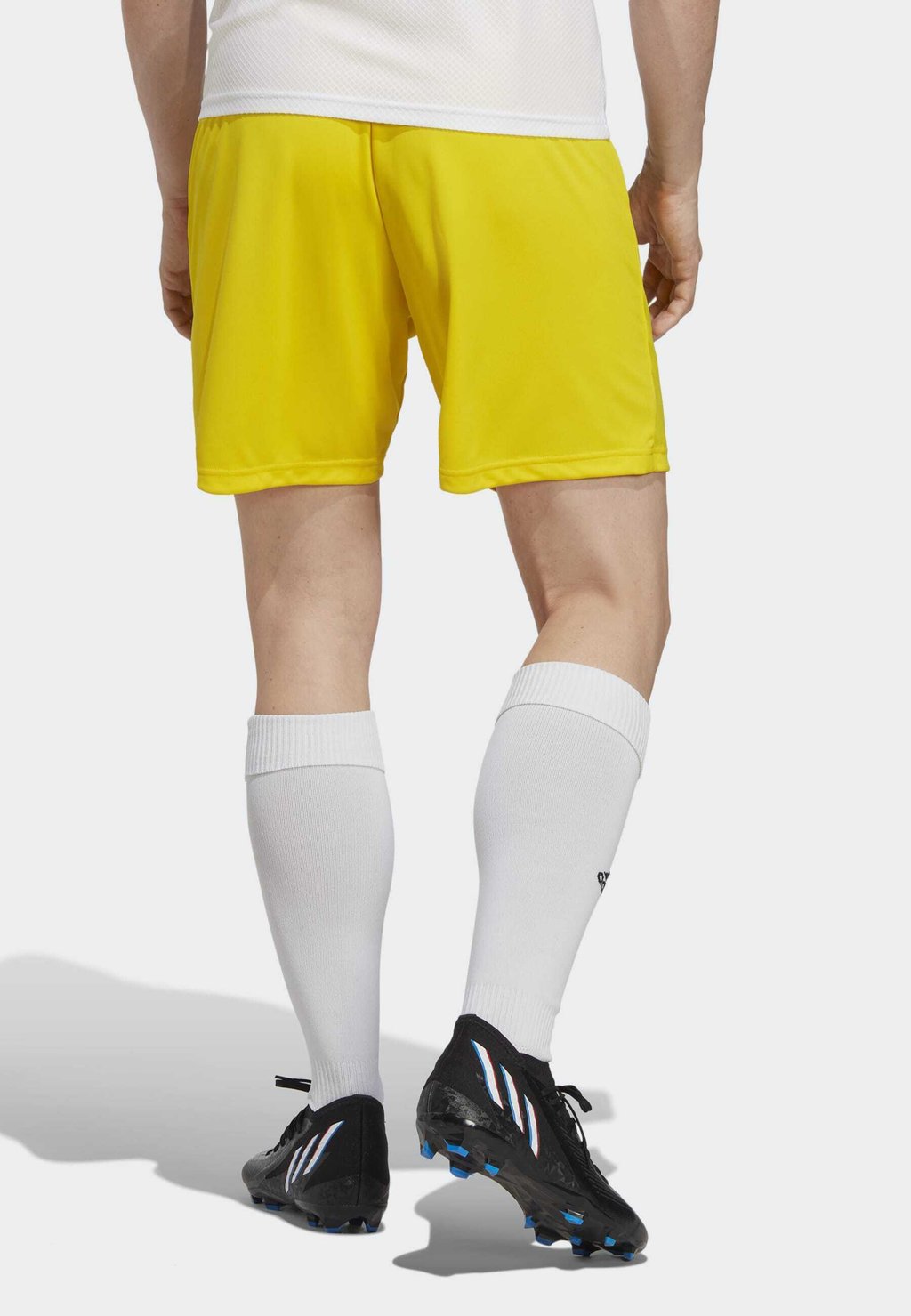 Спортивные шорты Entrada Adidas, цвет team yellow самокат tech team lambo yellow 2000585489045