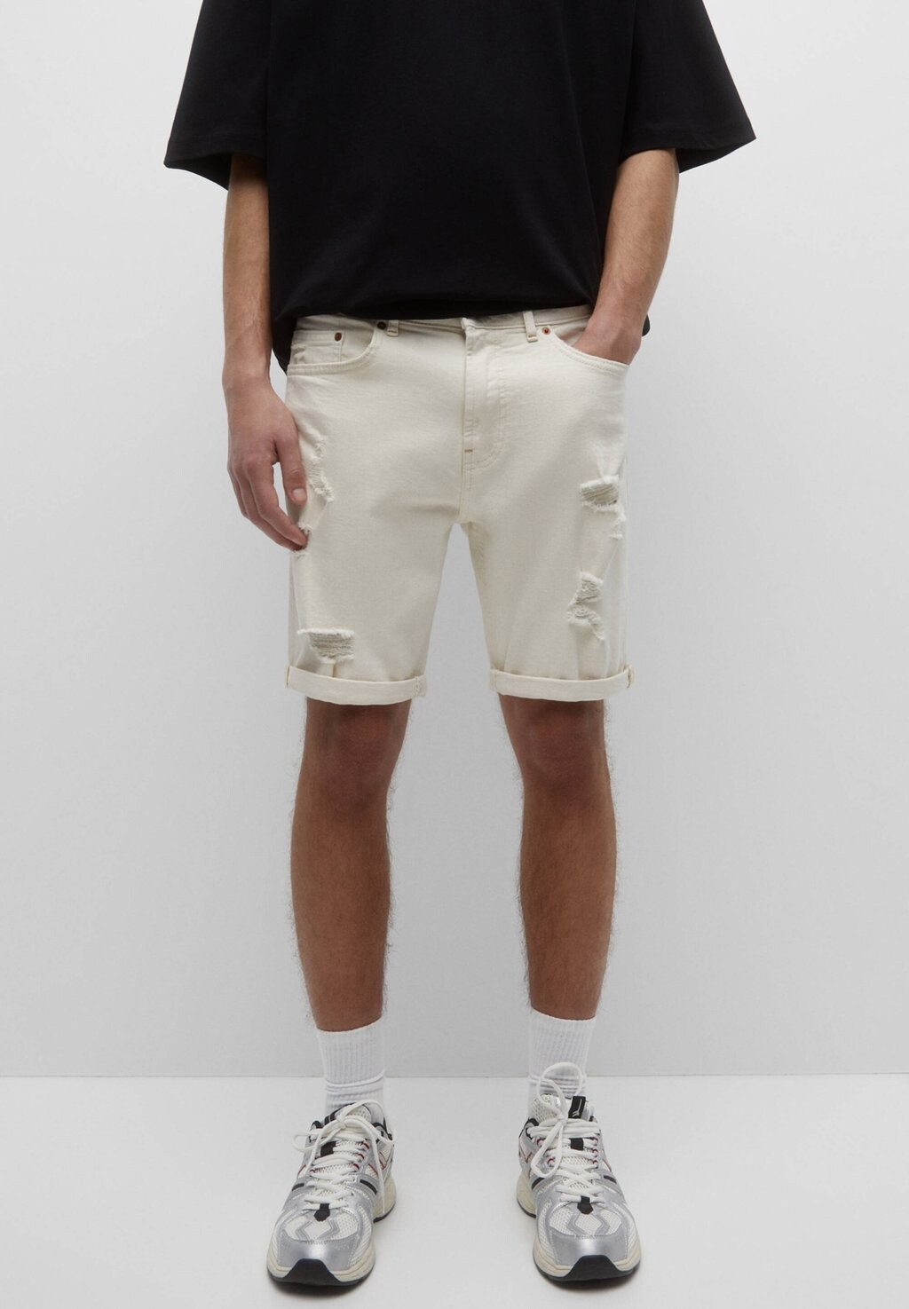 

Джинсовые шорты PULL&BEAR