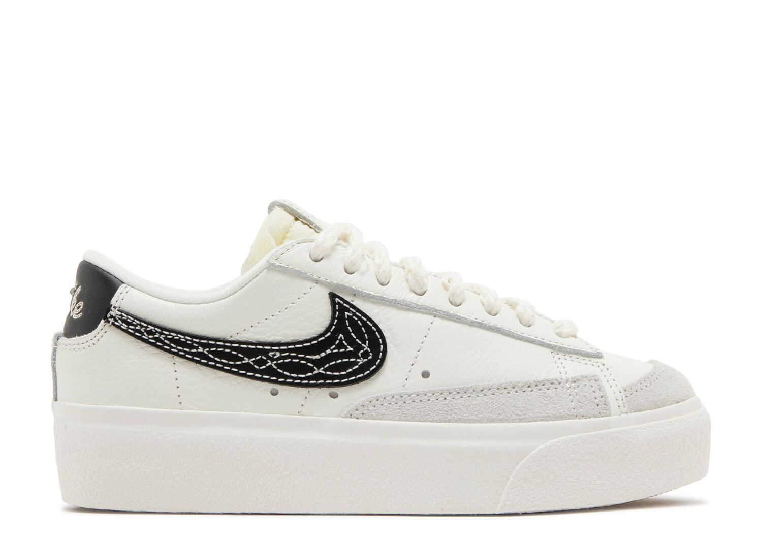 

Кроссовки Nike Wmns Blazer Low Platform 'Needlework', белый