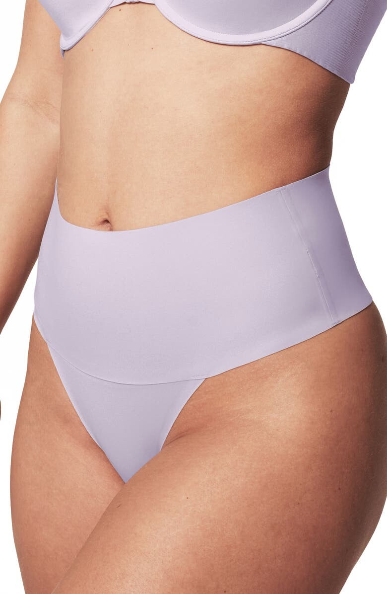 

Неумирающие стринги SPANX