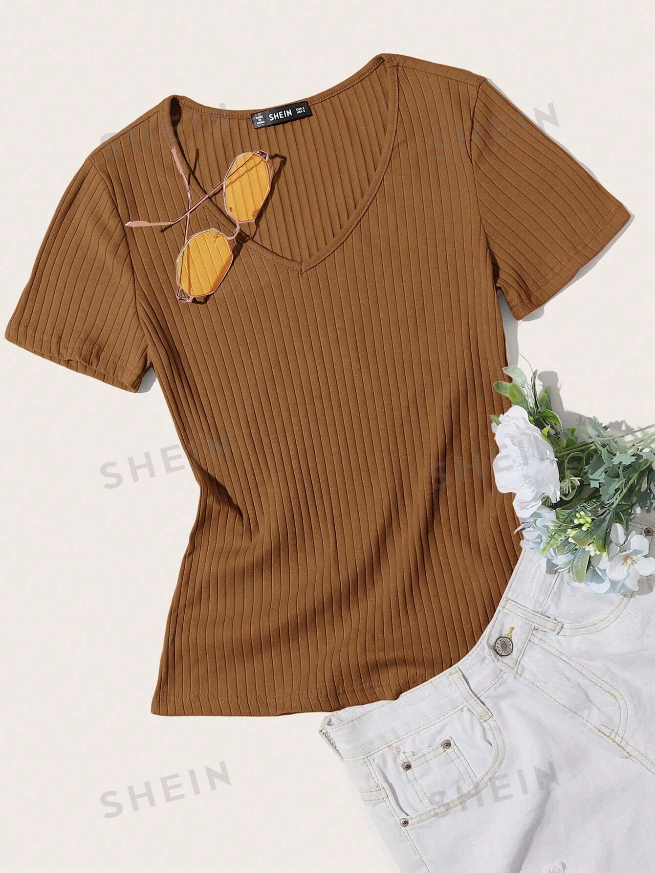 SHEIN Essnce однотонная повседневная трикотажная футболка в рубчик с короткими рукавами, коричневый футболка однотонная трикотажная светло бирюзовая