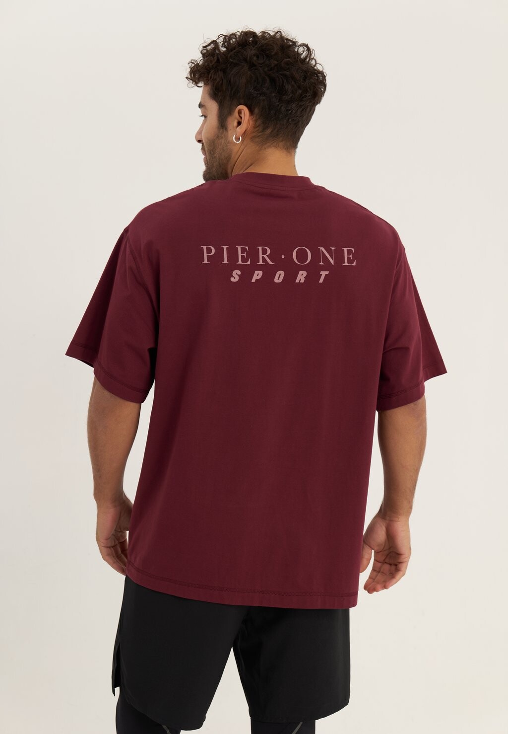 

Футболка с принтом Pier One Sport, цвет bordeaux
