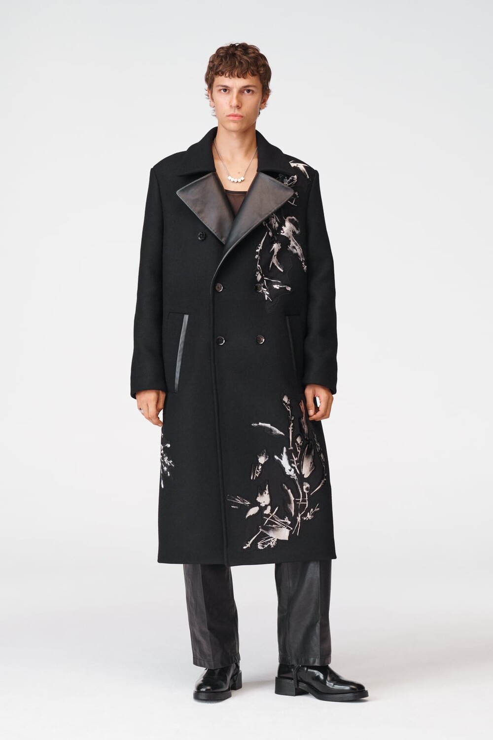 

Пальто с нашивками, лимитированная серия ZARA, черный