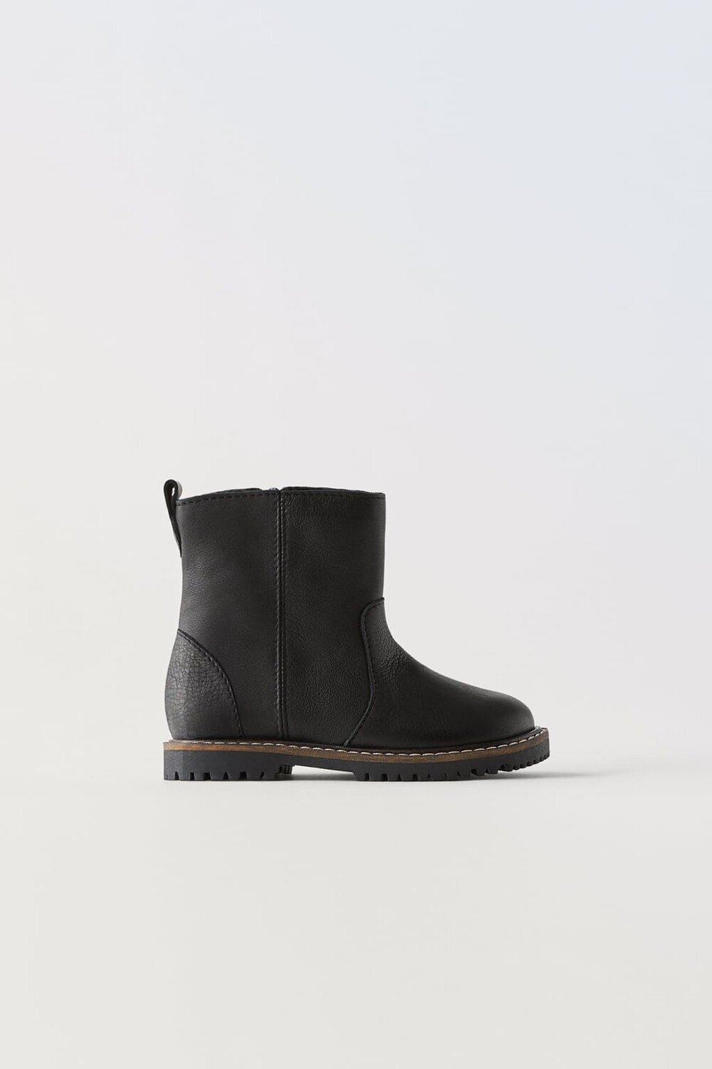 

Кожаные ботинки ZARA, черный