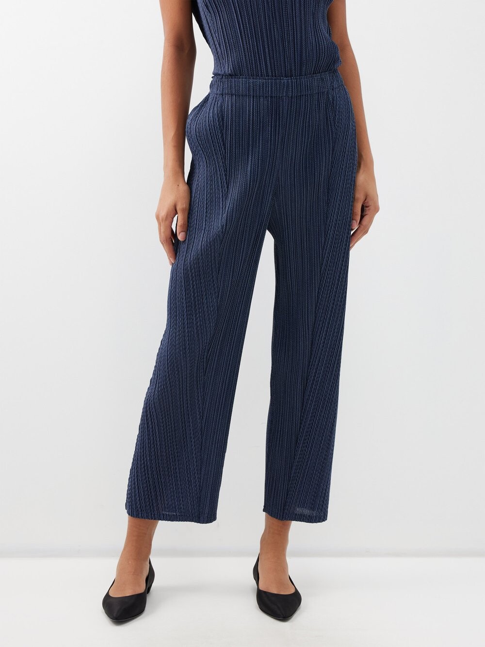 

Укороченные брюки со складками. Pleats Please Issey Miyake, синий