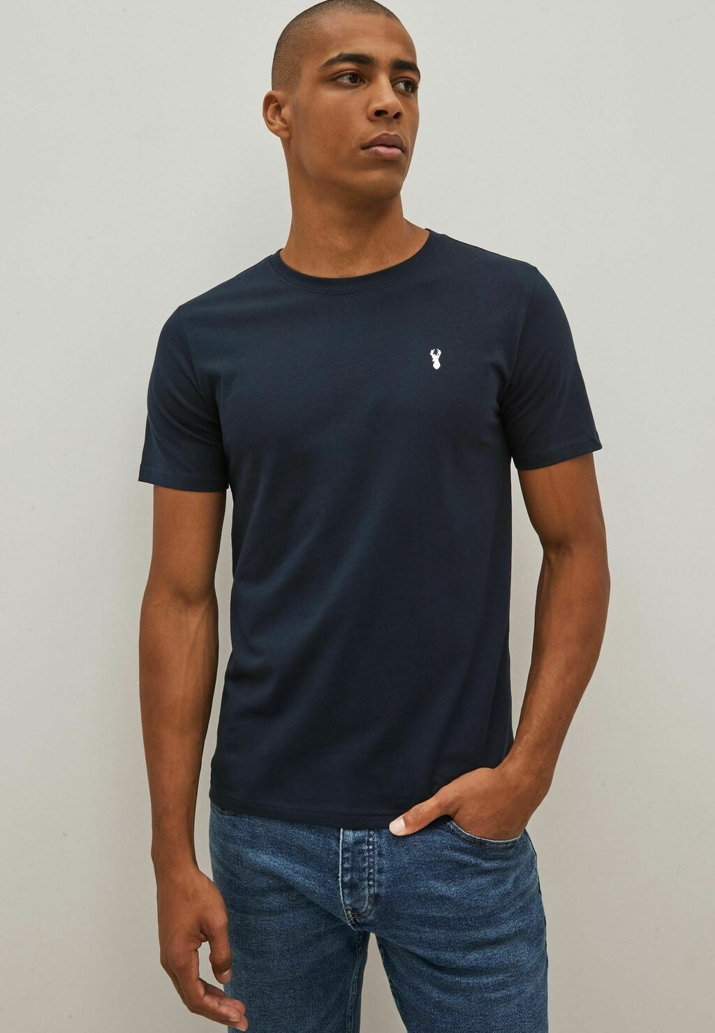 

Футболка базовая 4 PACK SLIM FIT Next, цвет white slate grey blue navy