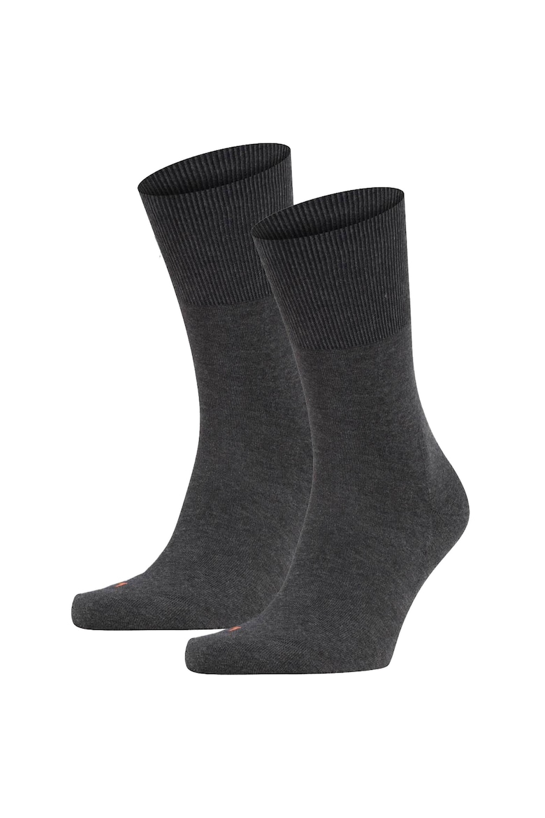 цена Длинные носки 15441 Falke, серый