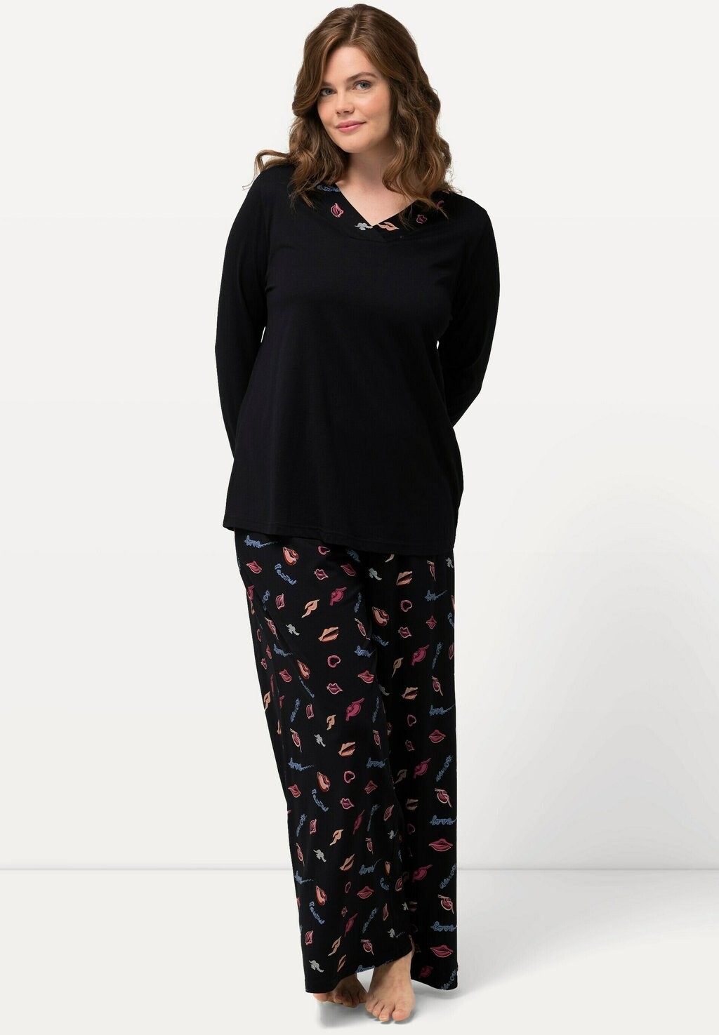 

Пижамный комплект KISS PRINT LEG Ulla Popken, черный
