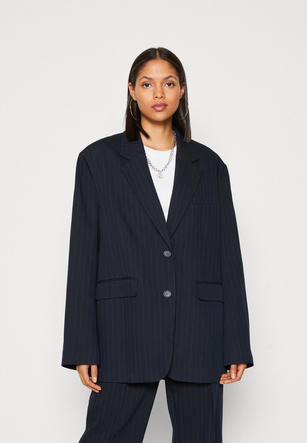 

Короткое пальто OVERSIZED Gina Tricot, темно-синий