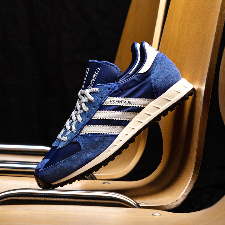 

Кроссовки Trx Vintage Adidas, черный