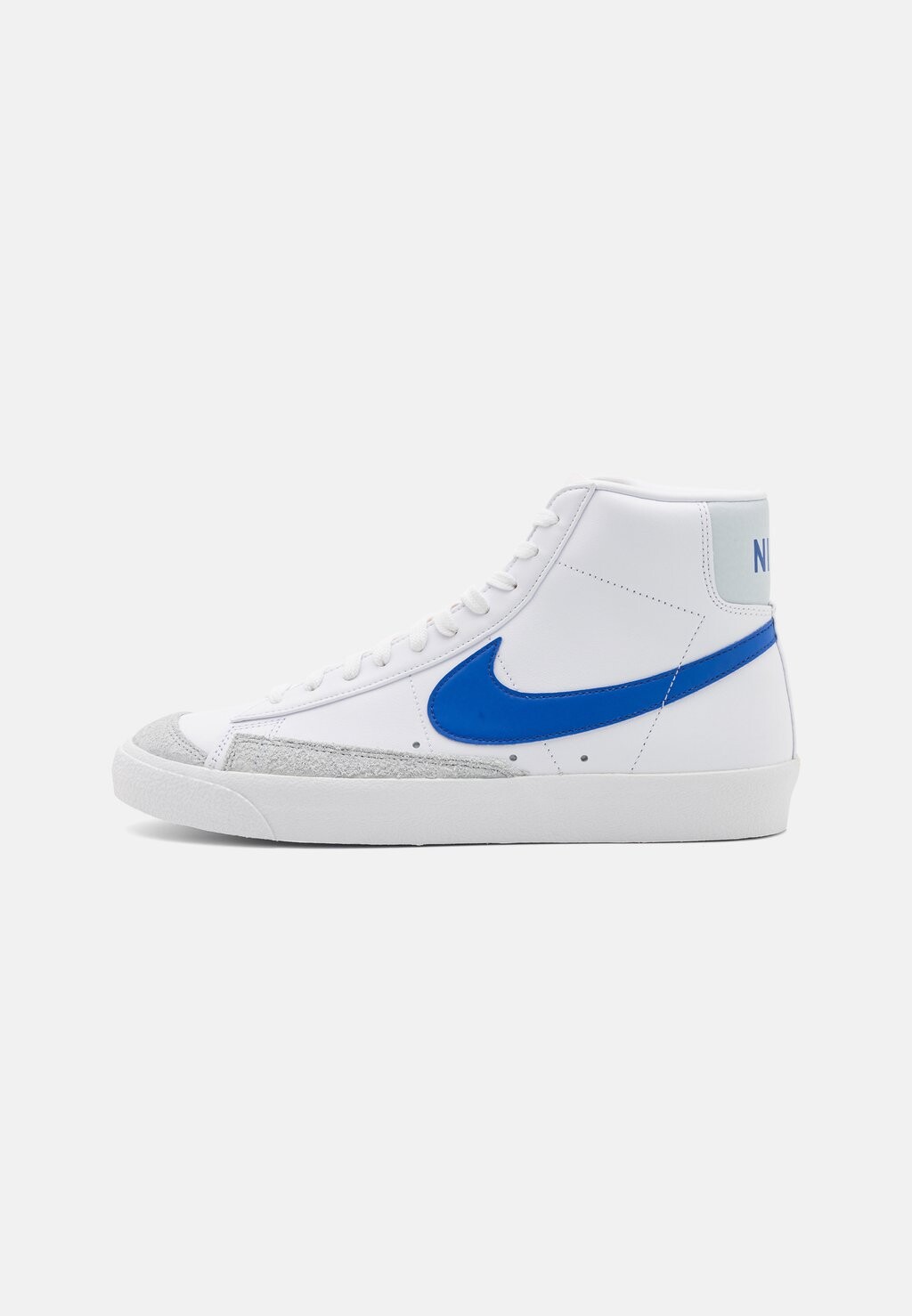 

Высокие кроссовки Nike Blazer Mid '77 Vntg, белый / королевская игра
