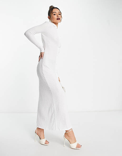 

Белое фактурное платье-рубашка с длинными рукавами ASOS DESIGN