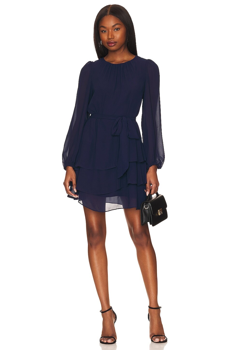 

Платье 1. STATE V Neck Ruffle Tiered, цвет Classic Navy