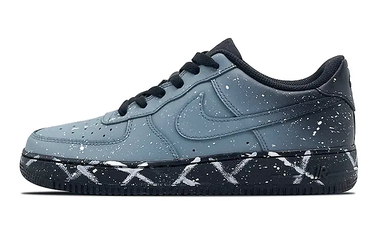 

Мужские кроссовки Nike Air Force 1 черный/белый