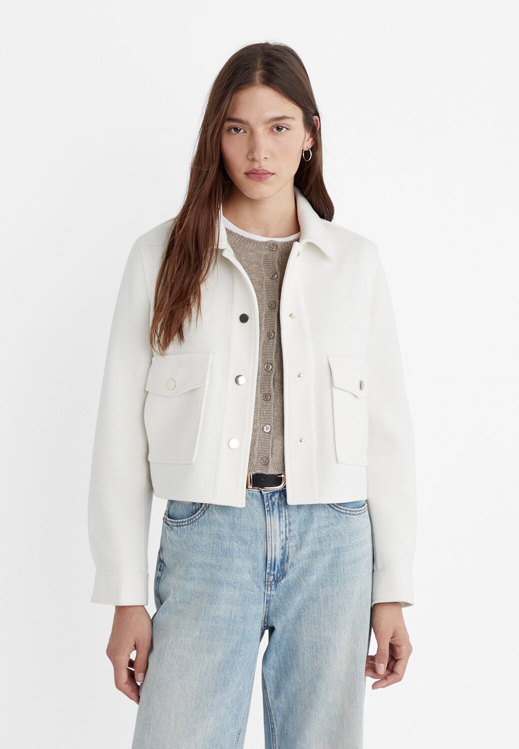 

Мягкая короткая куртка Stradivarius, белый