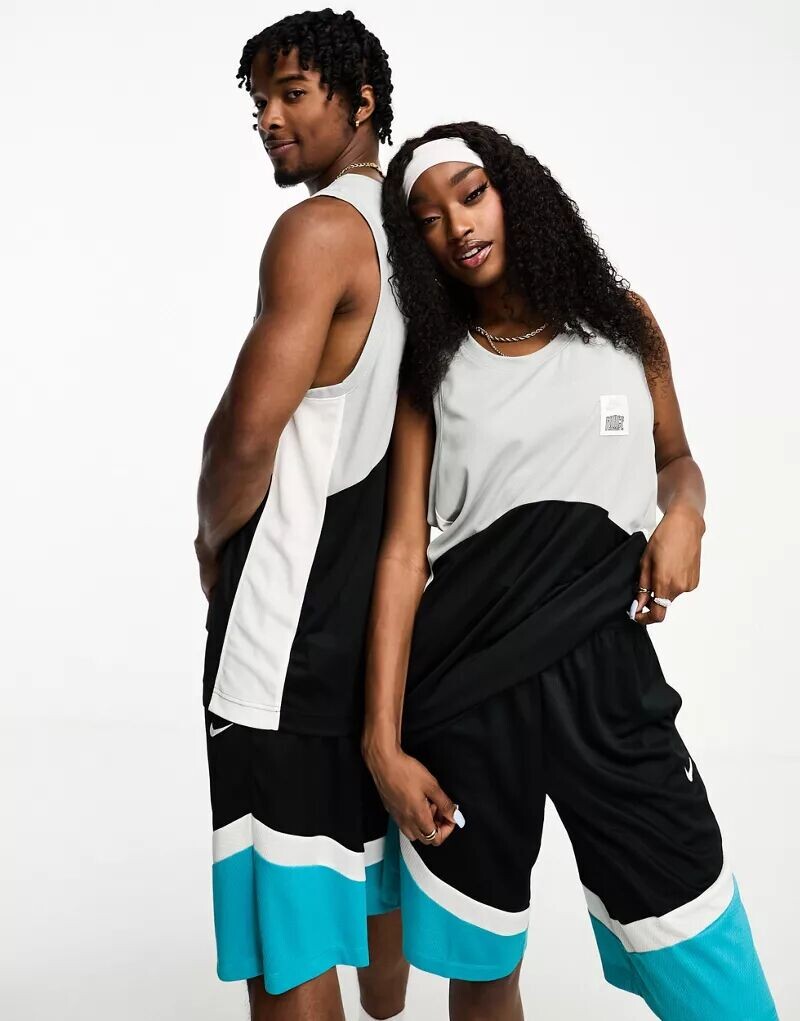 

Серо-черная футболка унисекс Nike Starting Five Dri-Fit