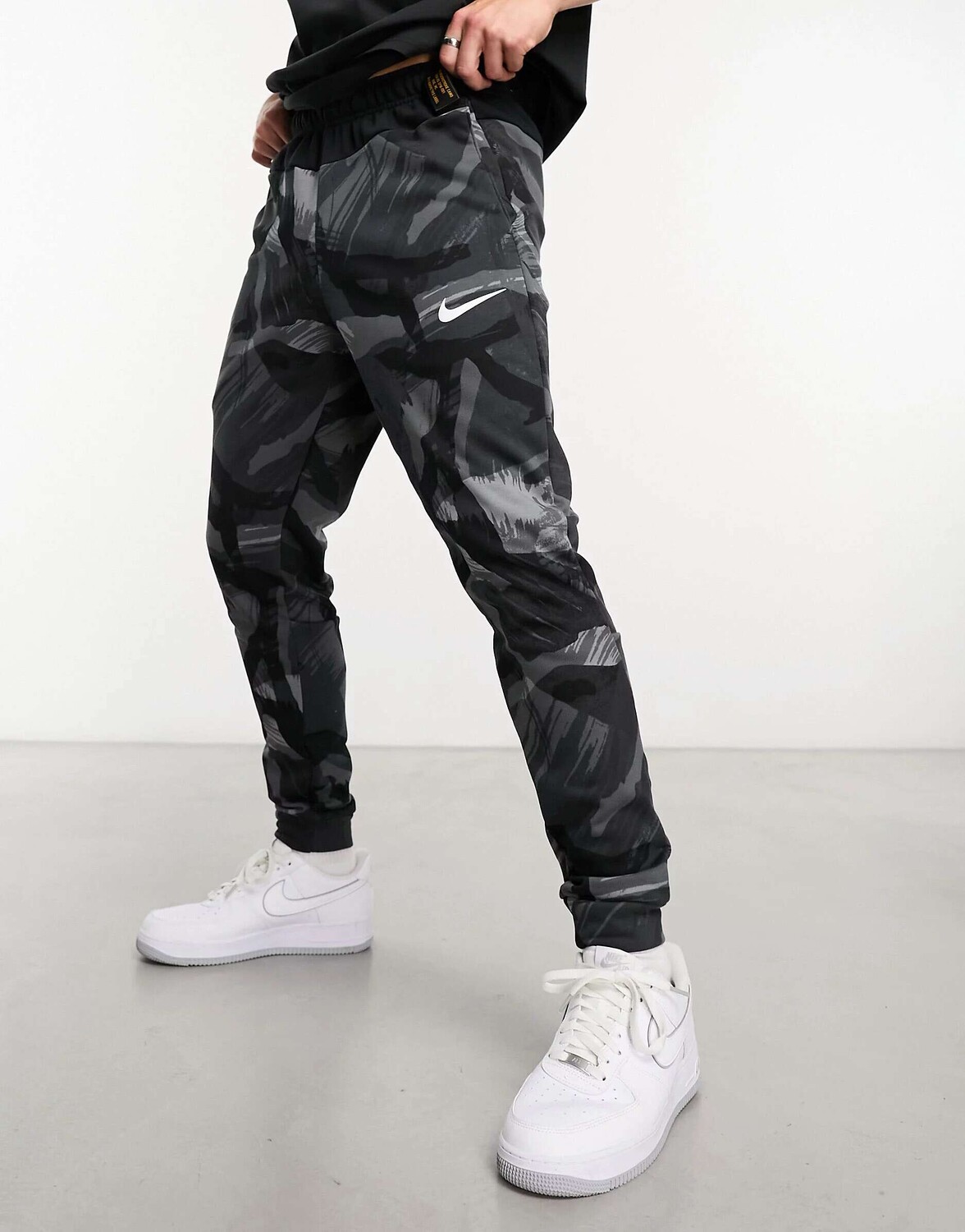 

Роскошные подарки для него Nike