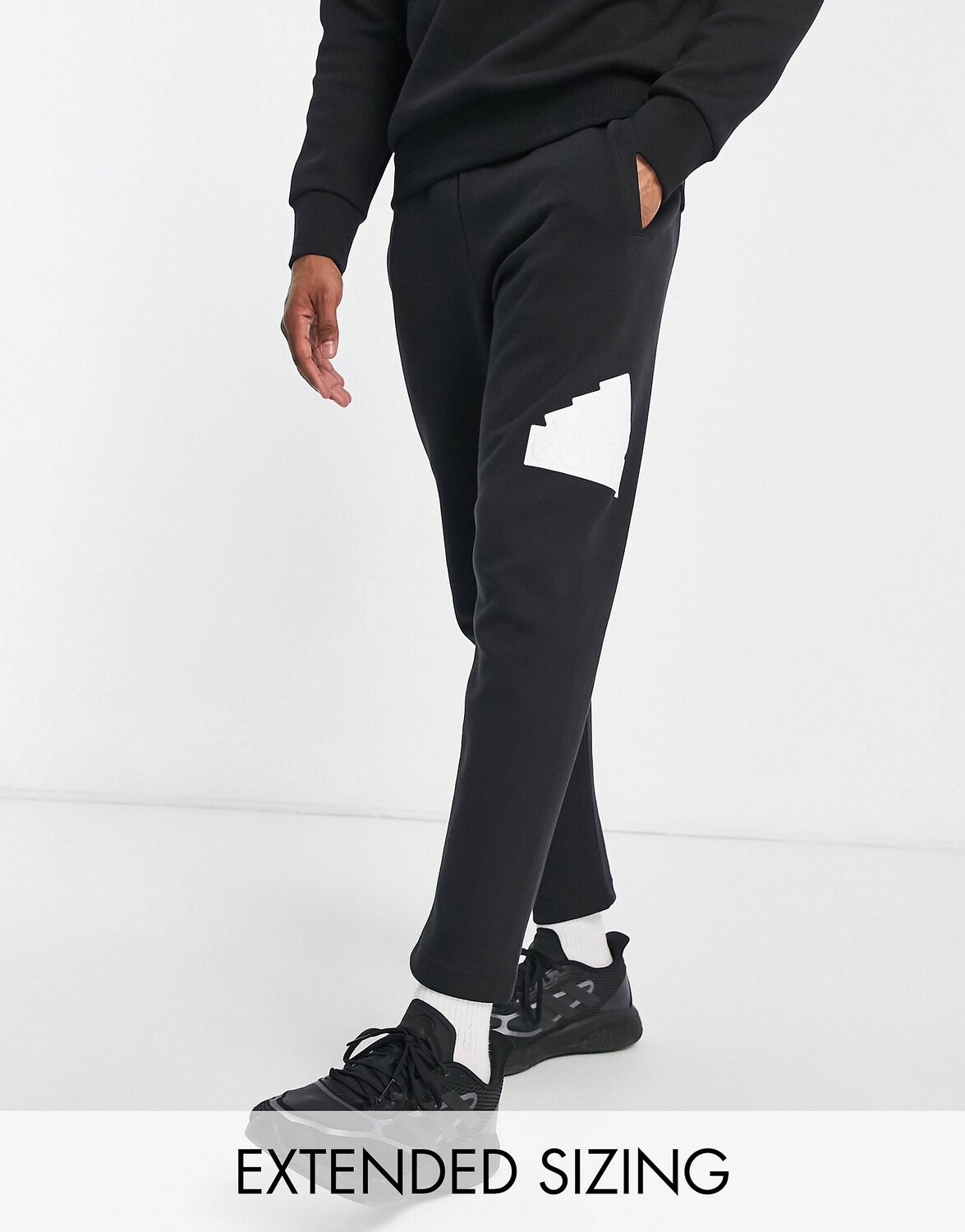 

Черно-белые джоггеры adidas Sportswear Future Icons BOS adidas performance