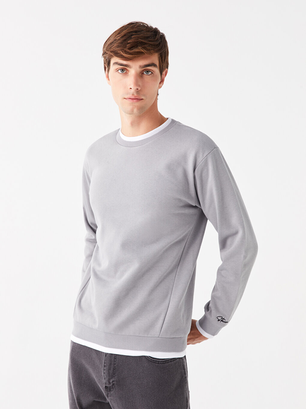 

Мужская толстовка с круглым вырезом и длинными рукавами LCW Casual, серый