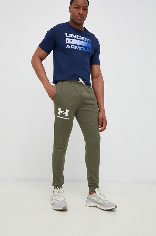 

Джоггеры Under Armour, зеленый