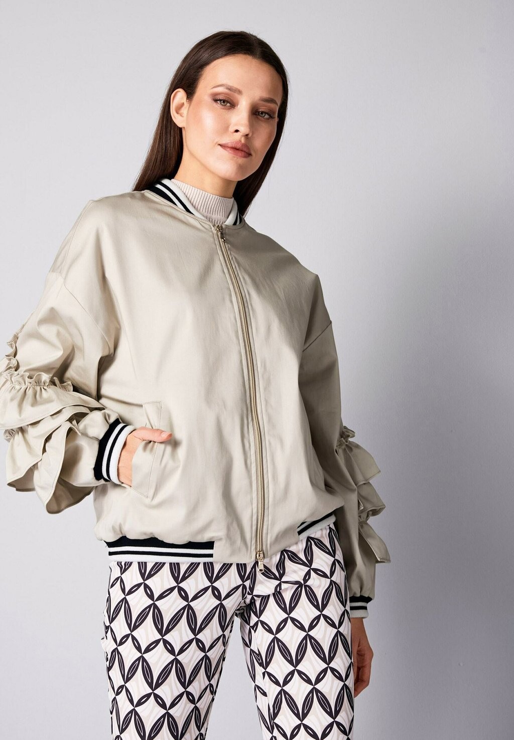 

Куртка-бомбер Alba Moda