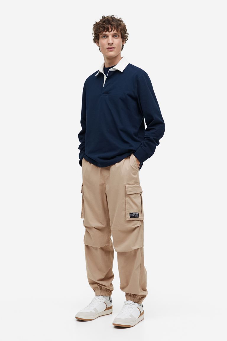Хлопковые брюки-карго свободного кроя H&M