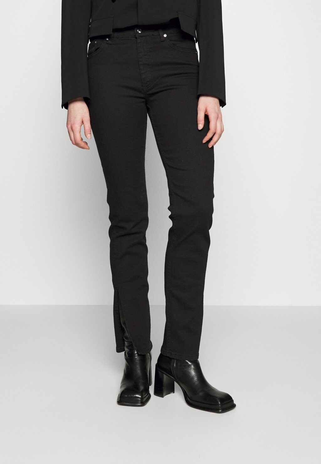 

Джинсы Bootcut BLANCHE, черный