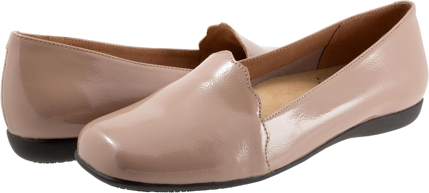 

Лоферы Sage Trotters, цвет Taupe Patent