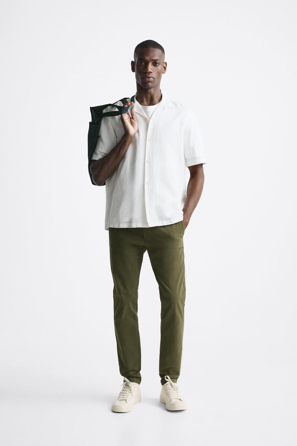 

Хлопковые брюки чинос ZARA, зеленый