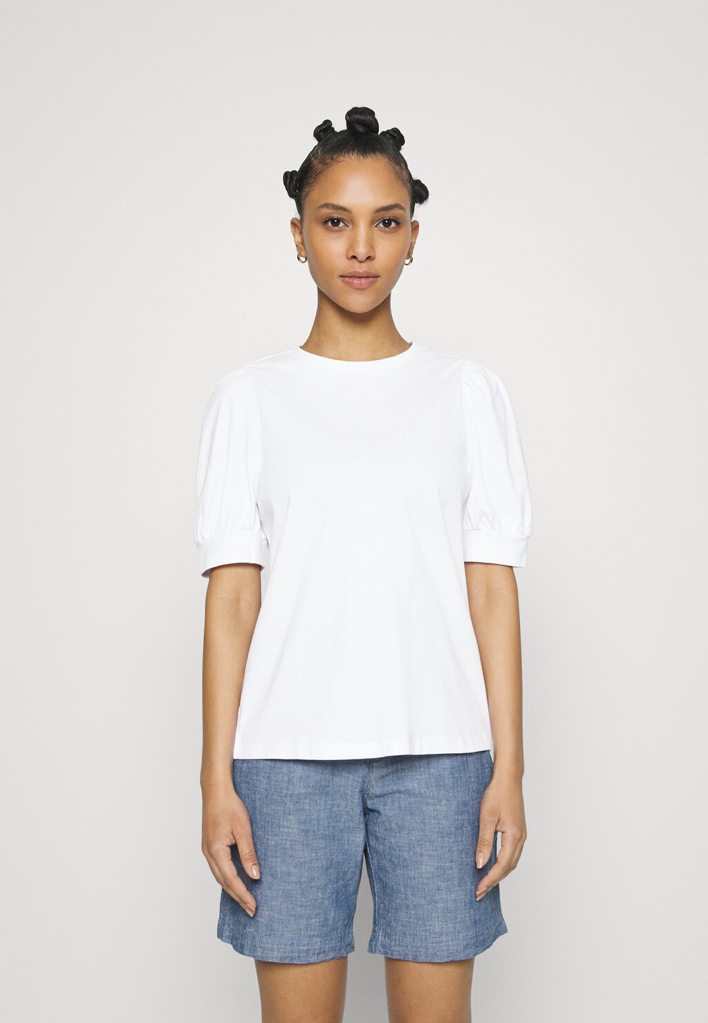 

Базовая футболка Vero Moda, белый