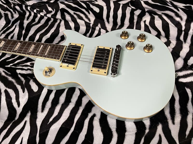 

Электрогитара 2023 Epiphone Power Players Les Paul Ice Blue 5.55lbs- Authorized Dealer- In Stock! Perfect Christmas Gift!! G01648