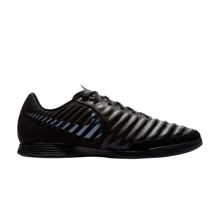 

Кроссовки Nike Tiempo LegendX Academy IC 'Triple Black', черный