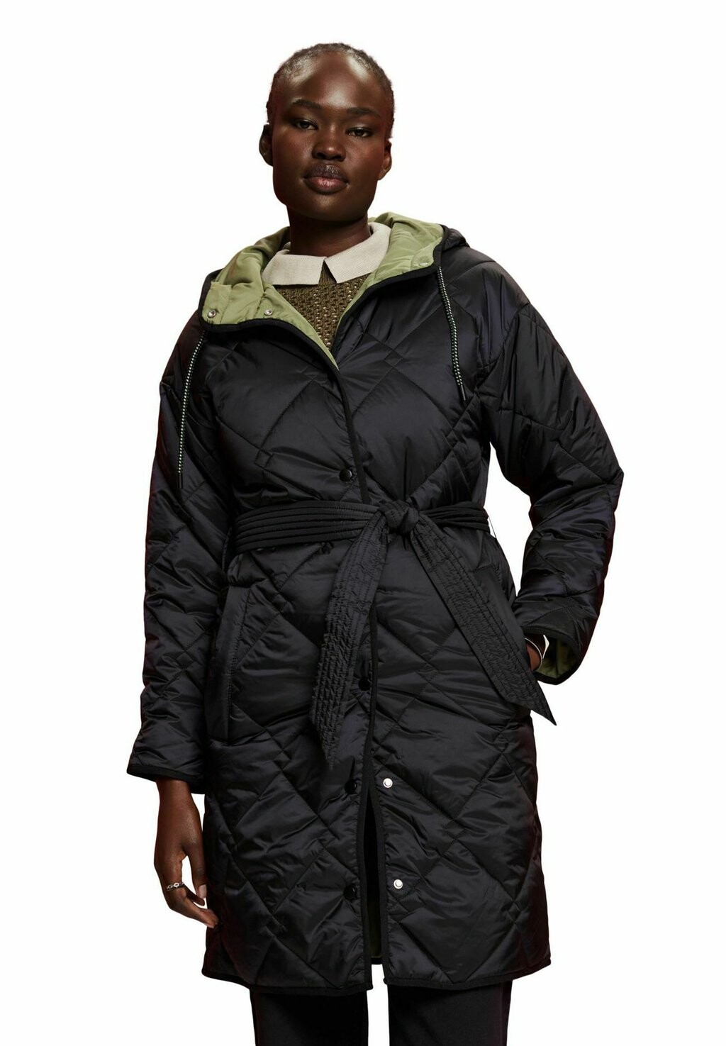 

Зимнее пальто edc by Esprit, черный
