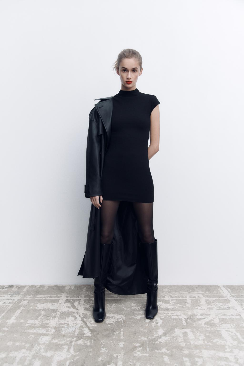 Короткое трикотажное платье стрейч ZARA, черный платье короткое прямое с короткими рукавами из денима 50 синий