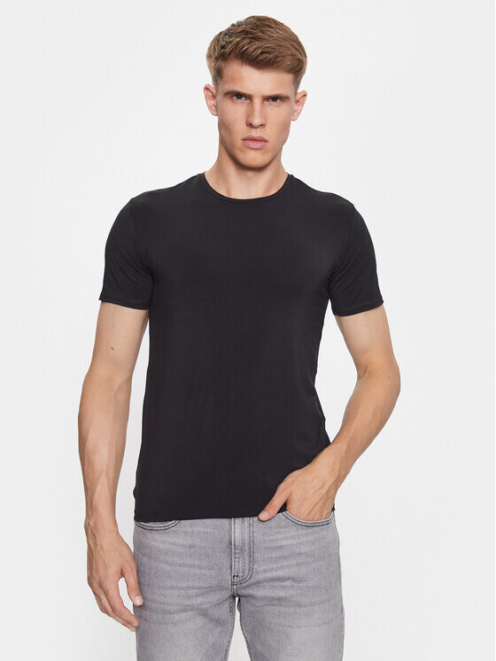 

Футболка стандартного кроя Guess, черный